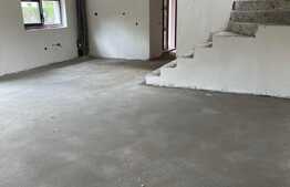 Casa individuala , 105 mp ,  220 mp teren , zona de case 