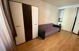 Apartament 3 camere, 50 mp, parcare, zona Terra!
