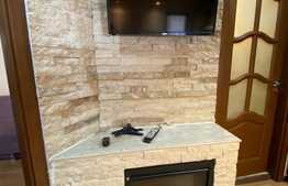 Apartament 3 camere, 50 mp, parcare, zona Terra!