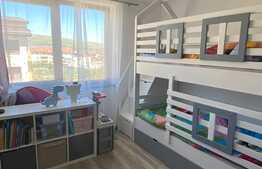 Apartament cu 3 camere, cochet, ideal pentru o familie!