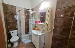 2 apartamente, 2 camere, 97 mp, mobilate, utilate, zona Camera de Comert 