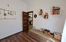 2 apartamente, 2 camere, 97 mp, mobilate, utilate, zona Camera de Comert 