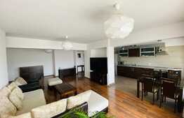 Apartament spatios, 140 mp, garaj, zona Parcul Rozelor