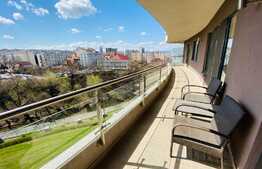 Apartament spatios, 140 mp, garaj, zona Parcul Rozelor