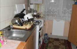 De vanzare 2 camere, 54 mp  plus 9.4 mp balcon, zona strazii Uliului, imobil NOU