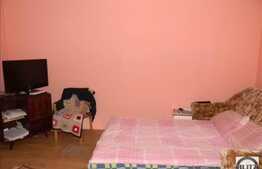 De vanzare 2 camere, 54 mp  plus 9.4 mp balcon, zona strazii Uliului, imobil NOU