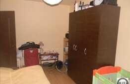 De vanzare 2 camere, 54 mp  plus 9.4 mp balcon, zona strazii Uliului, imobil NOU