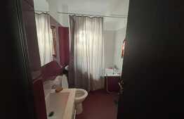 Oportunitate! 3 camere decomandate, 82 mp, terasa, gradina 40 mp, garaj, 2 parcari !!!