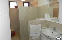 Apartament de vanzare 2 camere, 58 mp plus terasa de 39 mp si loc de parcare