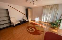 Apartament 2 camere decomandate ,et intermediar , zona Campului !