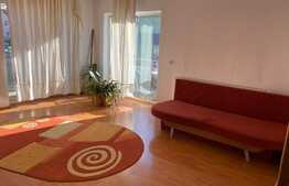 Apartament 2 camere decomandate ,et intermediar , zona Campului !