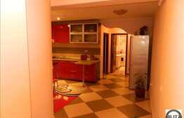 De vanzare apartament cu 2 camere, 60 mp, zona strazii Eroilor.