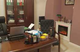 Spatiu de birou, 45 mp, 2 camere, zona strazii Eroilor