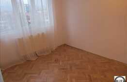 Apartament 3 camere semidecomandate, 62 mp, zona Diana. Loc de parcare!