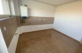 Garsoniera 40 mp, 2 balcoane, decomandata, imobil nou!