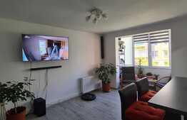 Apartament de 3 camere, 68 mp, balcon, zona Astra