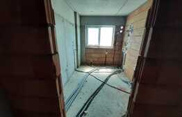 Apartament 2 camere, 57 mp, zona Tractorul