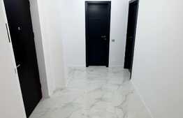 Apartament 2 camere, parcare, zona VIvo!