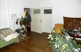 Vanzare 2 apartamente, 152 mp, zona hotelului Napoca, imobil tip casa