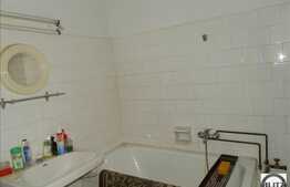 Vanzare apartament in imobil tip CASA, 148 mp utili plus cota parte GRADINA