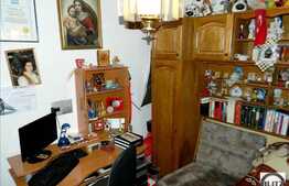 Vanzare apartament  la 2 minute de Kaufland, 2 camere decomandate