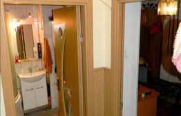 Vanzare apartament  la 2 minute de Kaufland, 2 camere decomandate