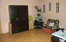 1 cam, 39 mp in locatie linistita din zona Calea Turzii!