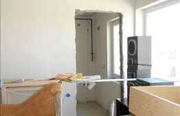 Vanzare manasarda cu 2 camere, 54 mp in zona Muzeul Apei