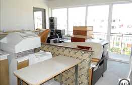 Vanzare manasarda cu 2 camere, 54 mp in zona Muzeul Apei