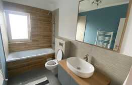 Apartament de lux, 3 camere, intermediar, parcare, zona Catanelor