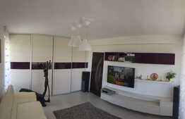 Apartament amenajat modern cu 2 camere decomandate si parcare