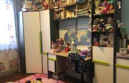 Apartament 3 dormitoare, loc parcare! Zona strazii Ioan Rus!