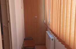 Apartament de 2 camere, decomandat, 40 mp, zona Astra 