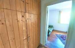 Apartament 2 camere, semidecomandat, 52 mp