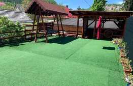 Apartament de 3 camere in Racadau