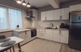 Apartament de LUX, 3 camere, balcon, parcare subterana! Zona Petrom!