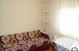 Vanzare apartament 4 camere, 70 mp utili, boxa la subsol, zona buna!