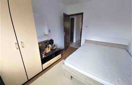 Apartament 3 camere, etaj intermediar, 70 mp