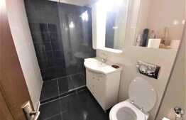 Apartament 3 camere, etaj intermediar, 70 mp