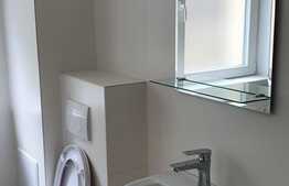 OPORTUNITATE! Apartament cu 2 camere decomandat zona Vivo, terasa 80 mp