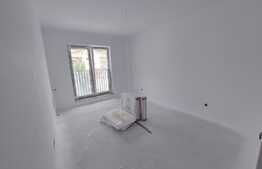 3 camere, etaj intermediar, balcon, bloc cu lift! Zona Strazii Eroilor!