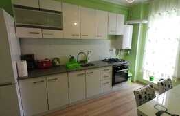 Apartament modern cu o cameră decomandată, mobilat și utilat! etaj intermediar, loc de parcare, zona New City Eroilor!