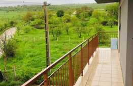 2 camere, decomandat, 60 mp, terasa, 2 parcari, zona Auchan Iris