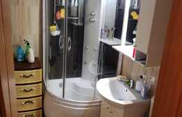 3 camere, 65 mp, etaj internediar, 2 balcoane, Zorilor!