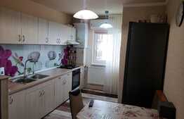 3 camere, 65 mp, etaj internediar, 2 balcoane, Zorilor!