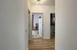 Apartament cu 3 camere si 2 bai, 2 balcoane plus boxa si garaj! Zona Regal, Baciu 