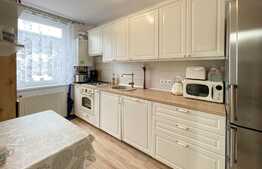 Apartament cu 3 camere si 2 bai, 2 balcoane plus boxa si garaj! Zona Regal, Baciu 