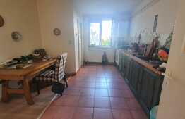 Apartament cu 5 camere, 105 m2 , zona Mc Donald's , Manastur