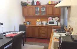 Casa de vanzare, 85 mp, 200 mp teren, zona accesibila, zona de case!