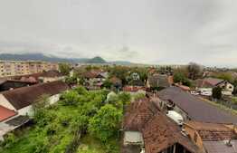 Apartament 3 camere, 68 mp, zona Craiter